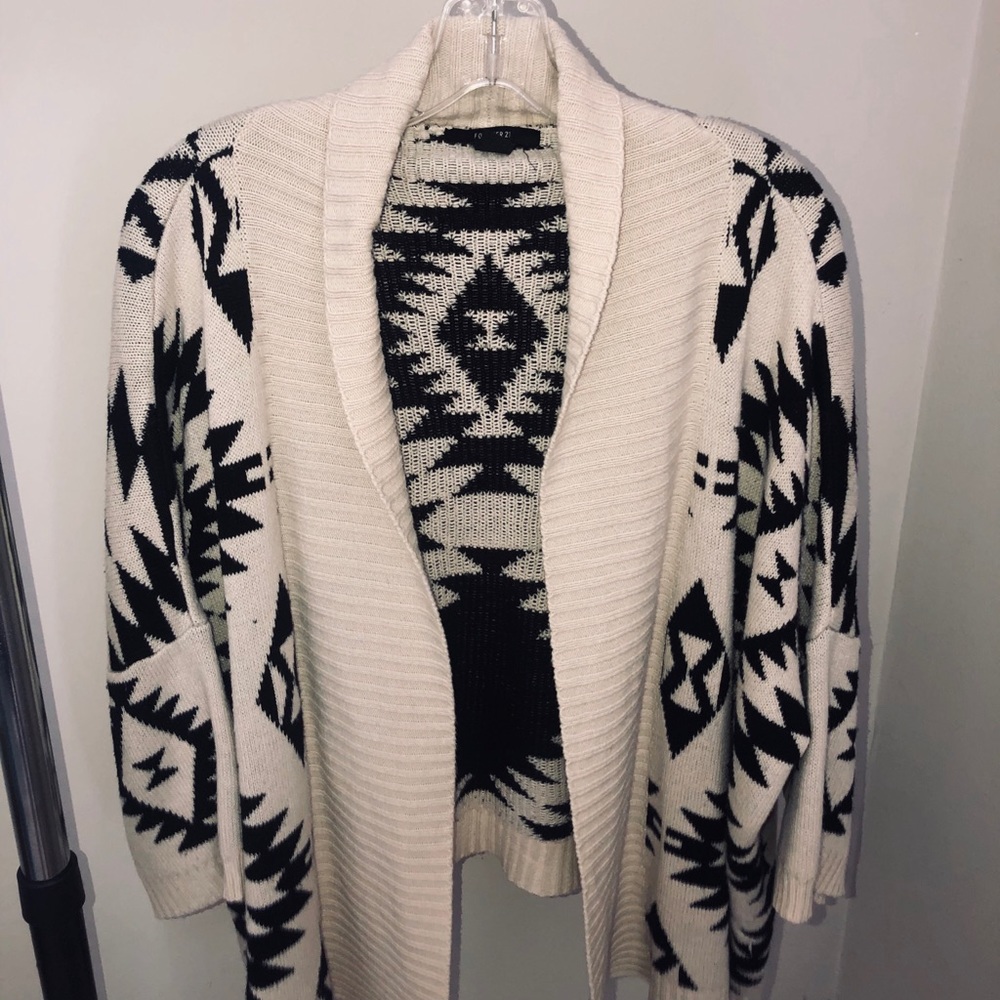 Forever 21 Tribal Print cardigan